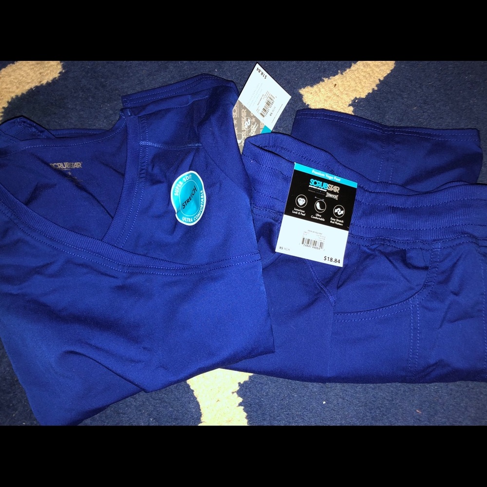 Scrubs - Picture 3 of 8